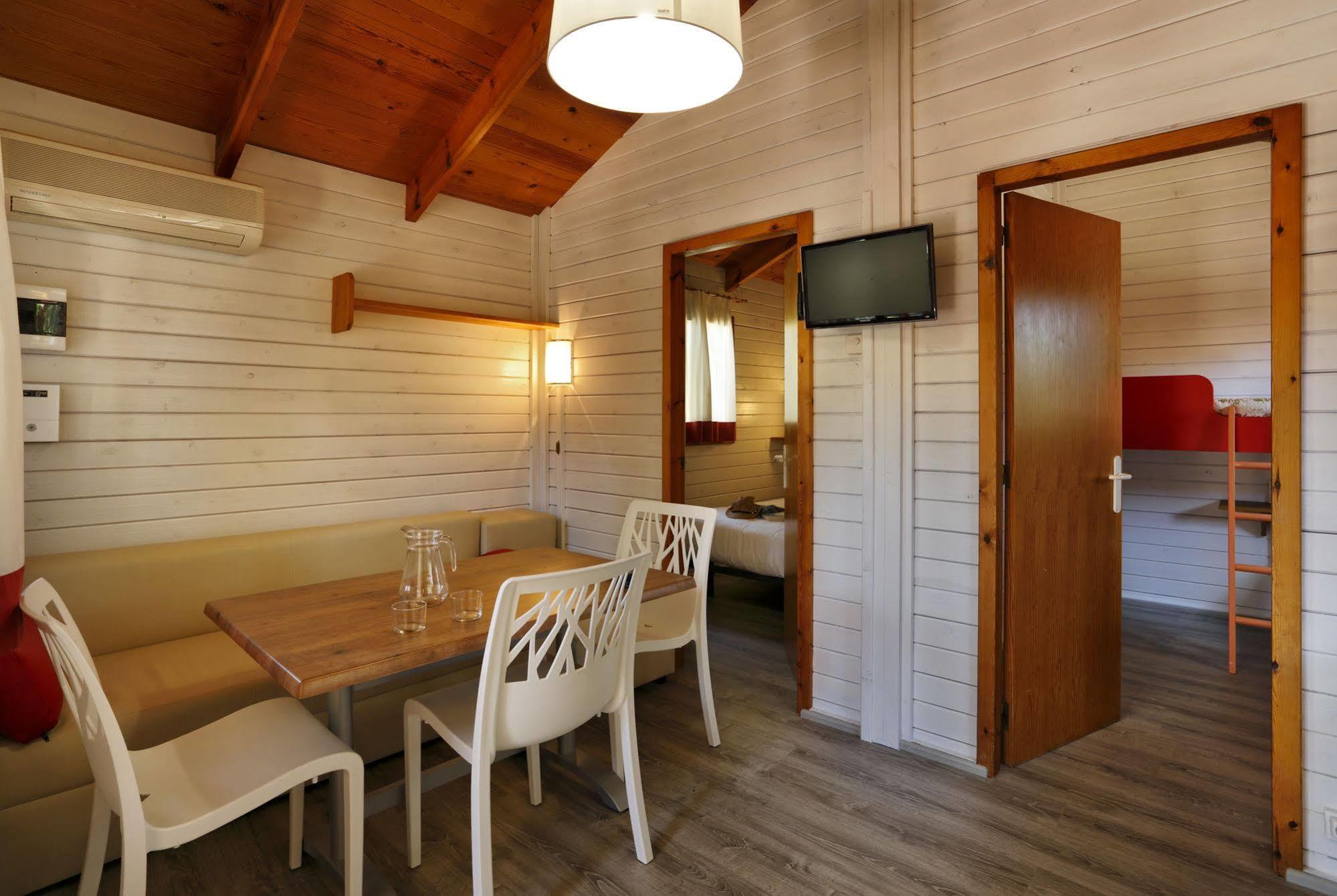 Camping Tamarit Park Resort Exterior photo