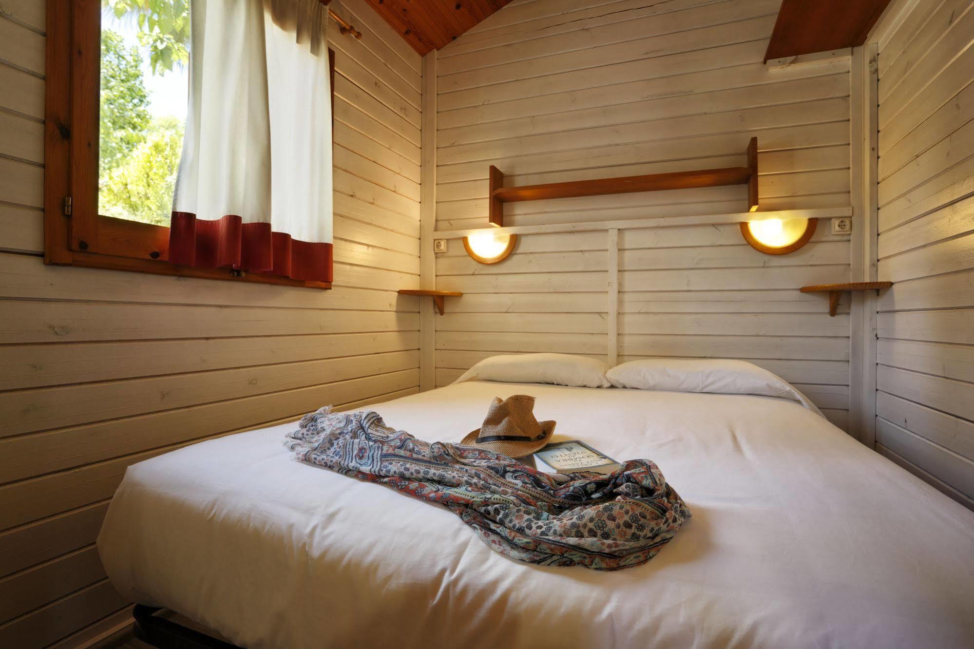 Camping Tamarit Park Resort Exterior photo